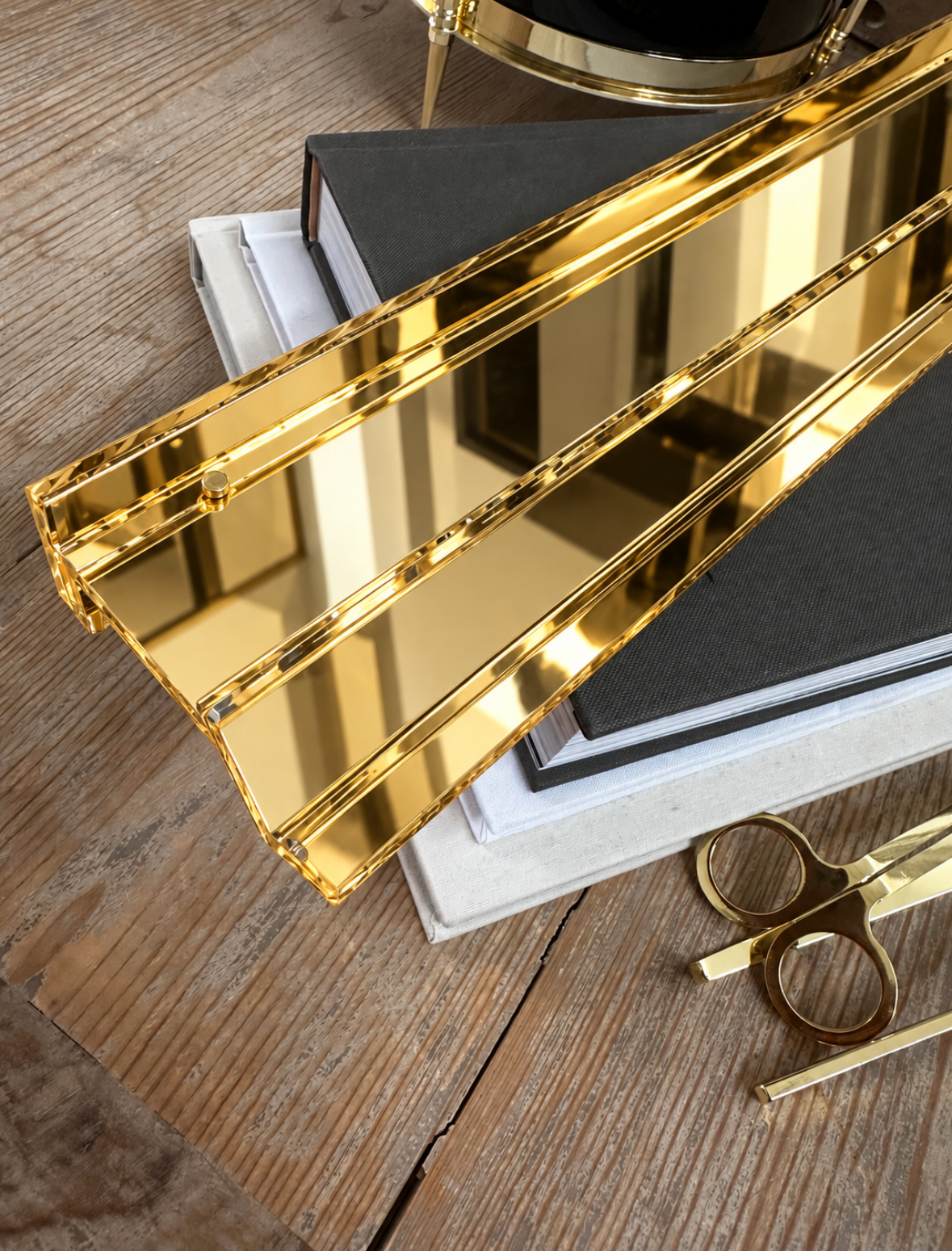 GTS Society Core Collection Gold Mirror Rack 2
